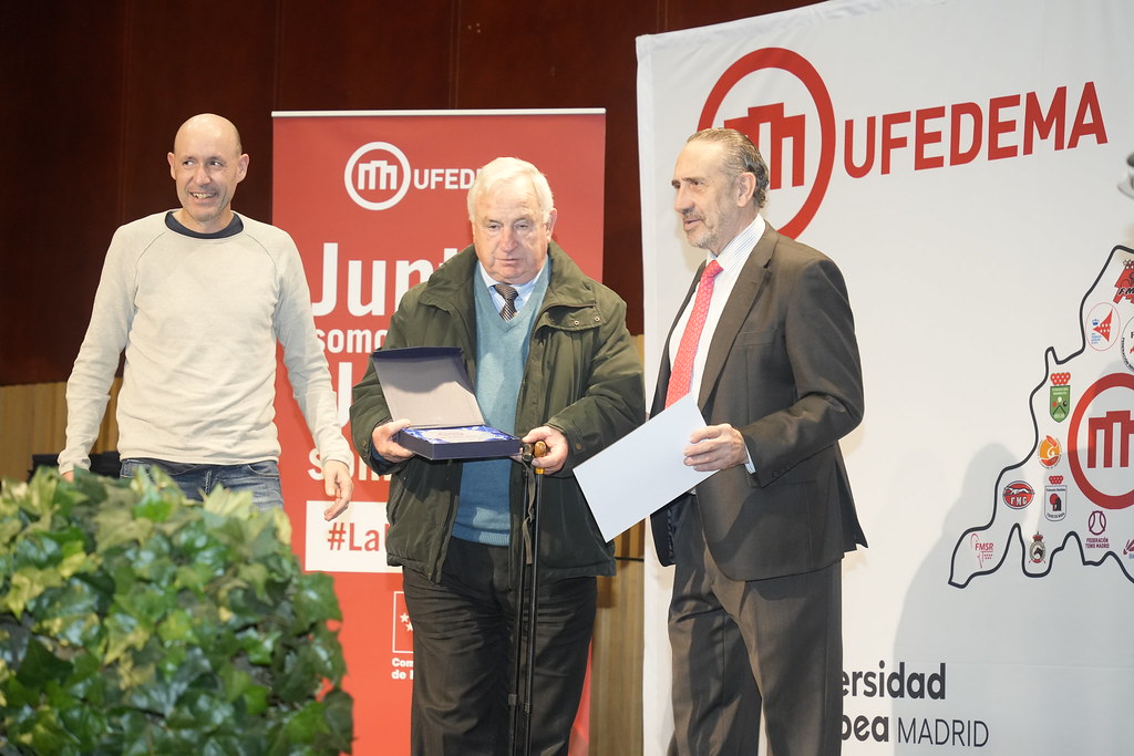 _a746340—copia_53399336519_l