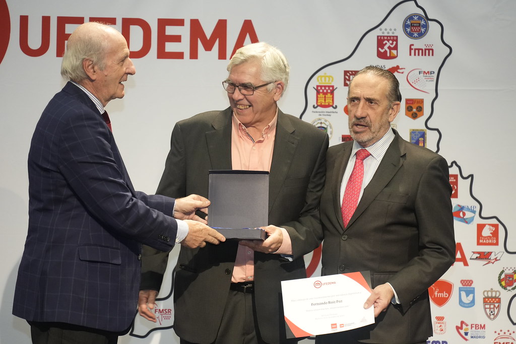 _a746372_53399203823_l