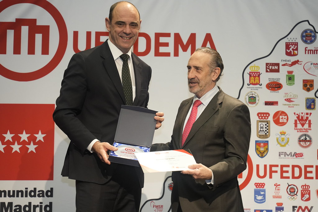 _a746384_53399447385_l