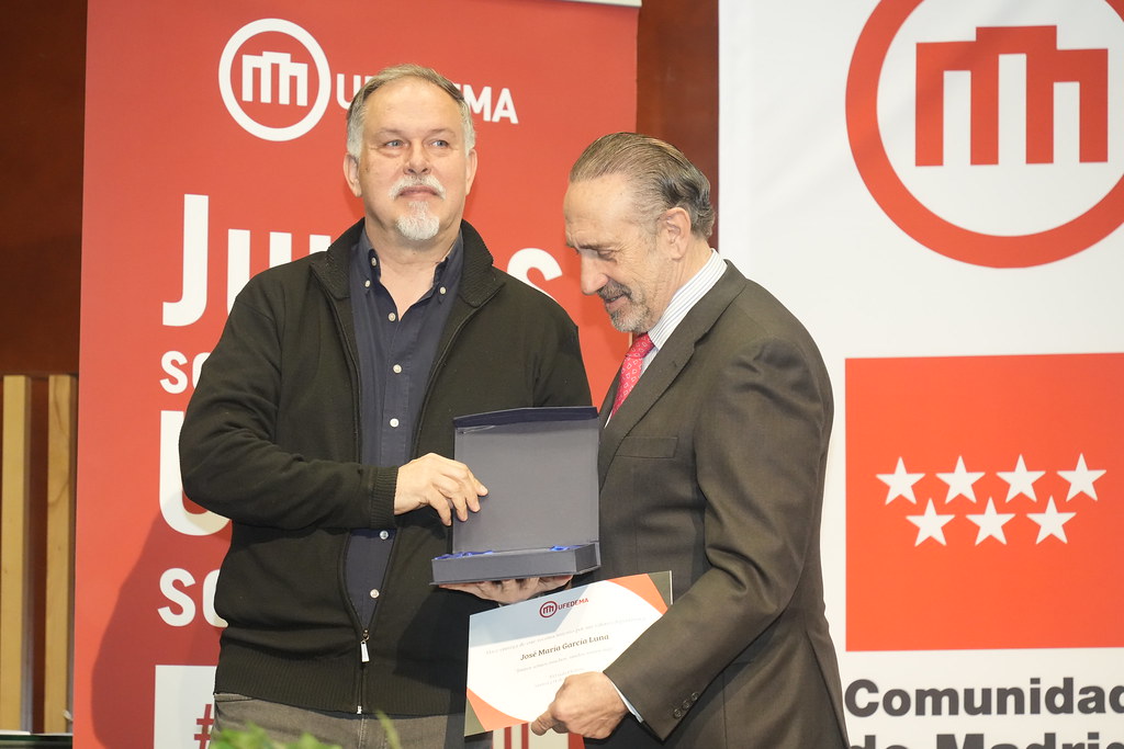 _a746388_53399203808_l