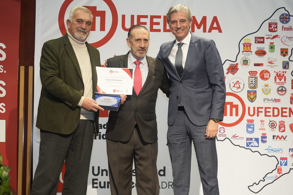 _a746485_53399014906_l