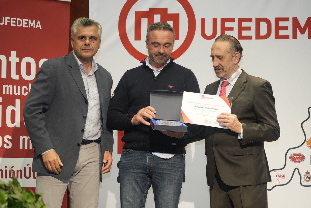 _a746499_53399449365_l