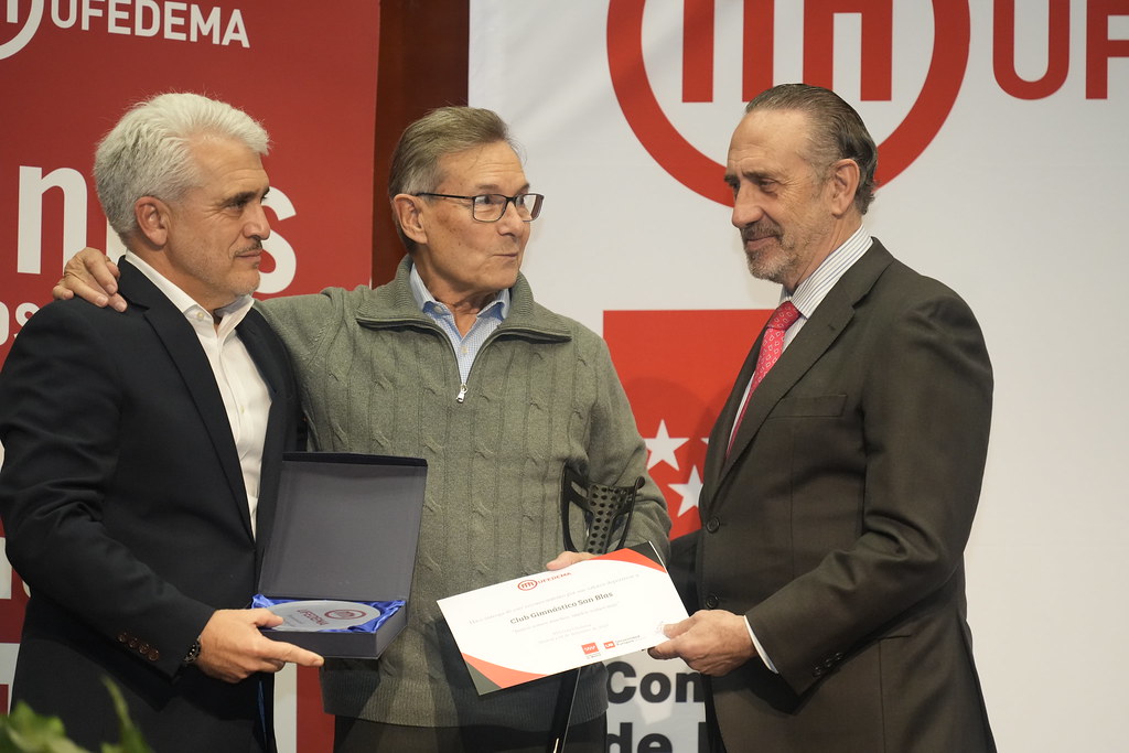 _a746511_53399449280_l