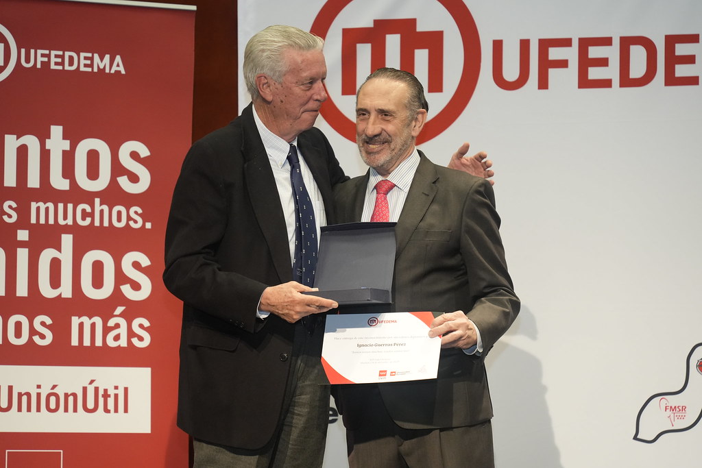 _a746518_53399333794_l