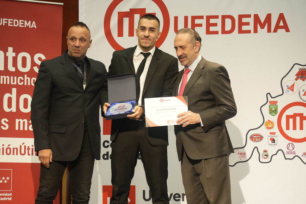 _a746589_53399333784_l