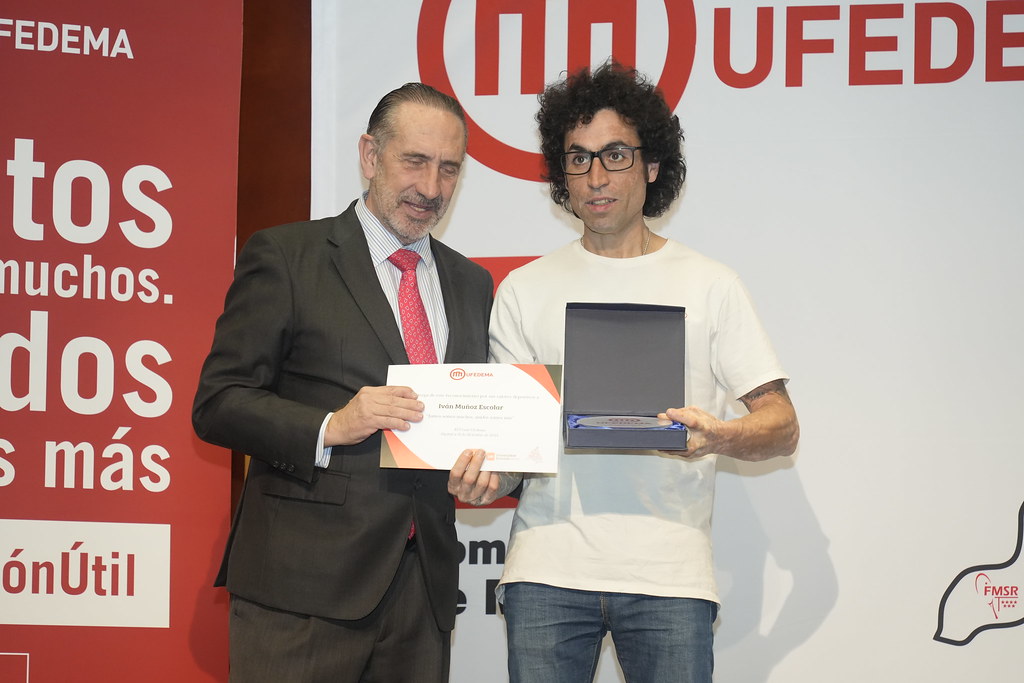 _a746602_53399335834_l