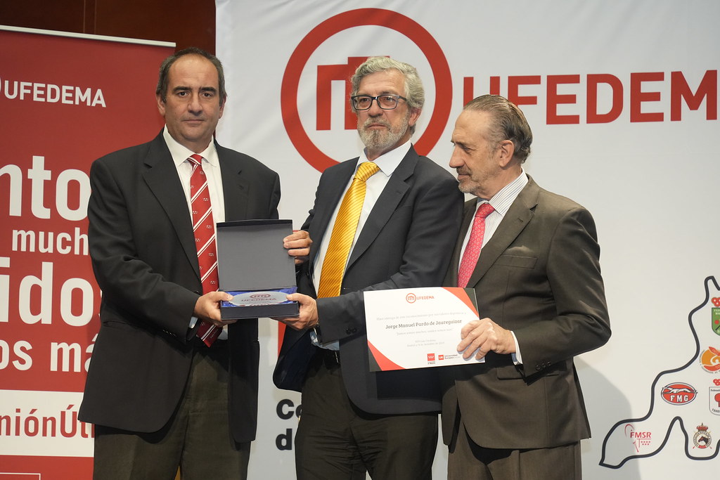 _a746688_53398082637_l