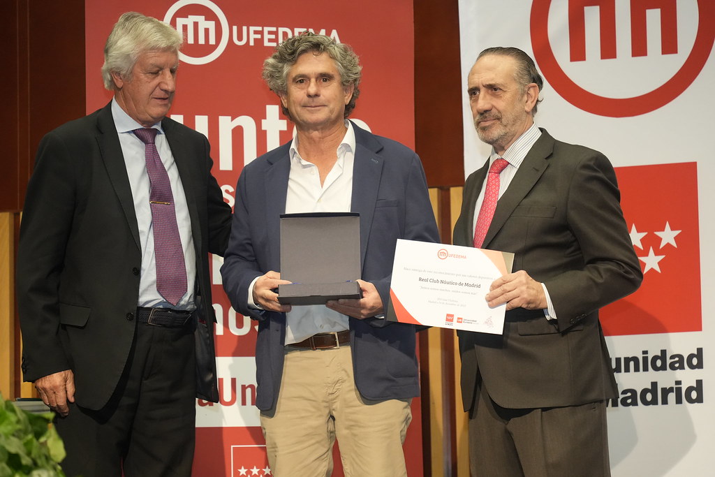 _a746743_53398082412_l