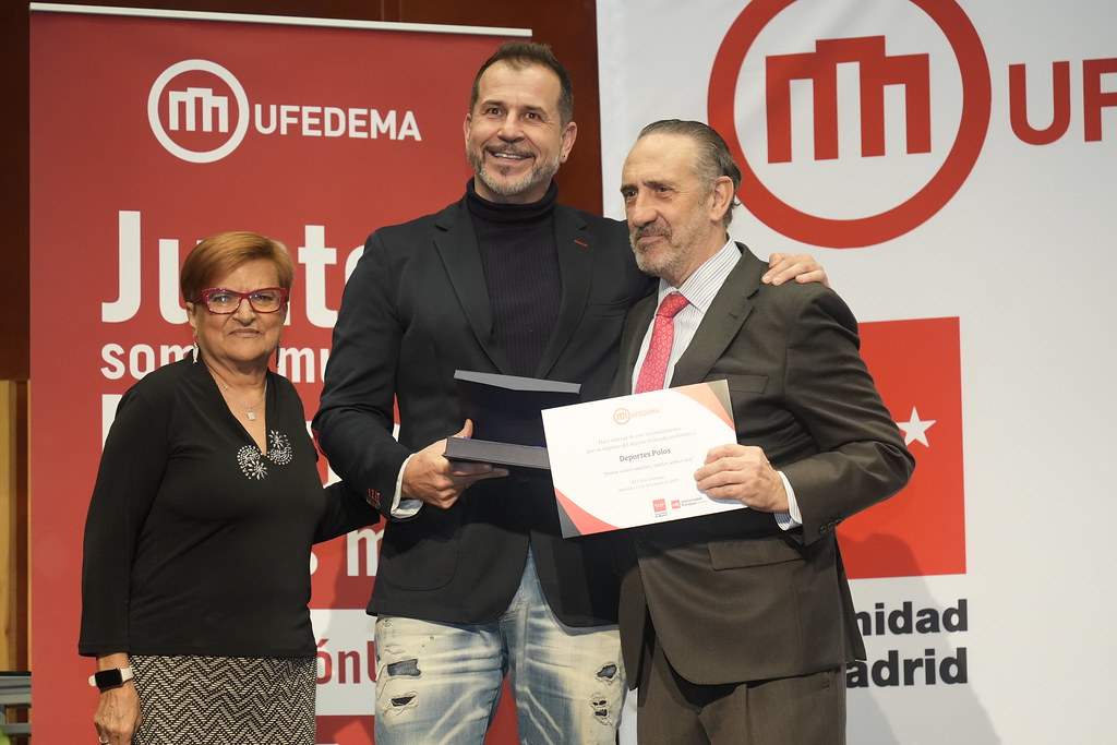 _a746803_53398082222_l