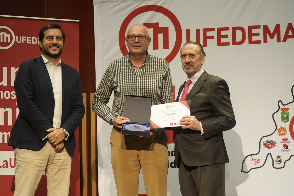 _a746809_53399335104_l