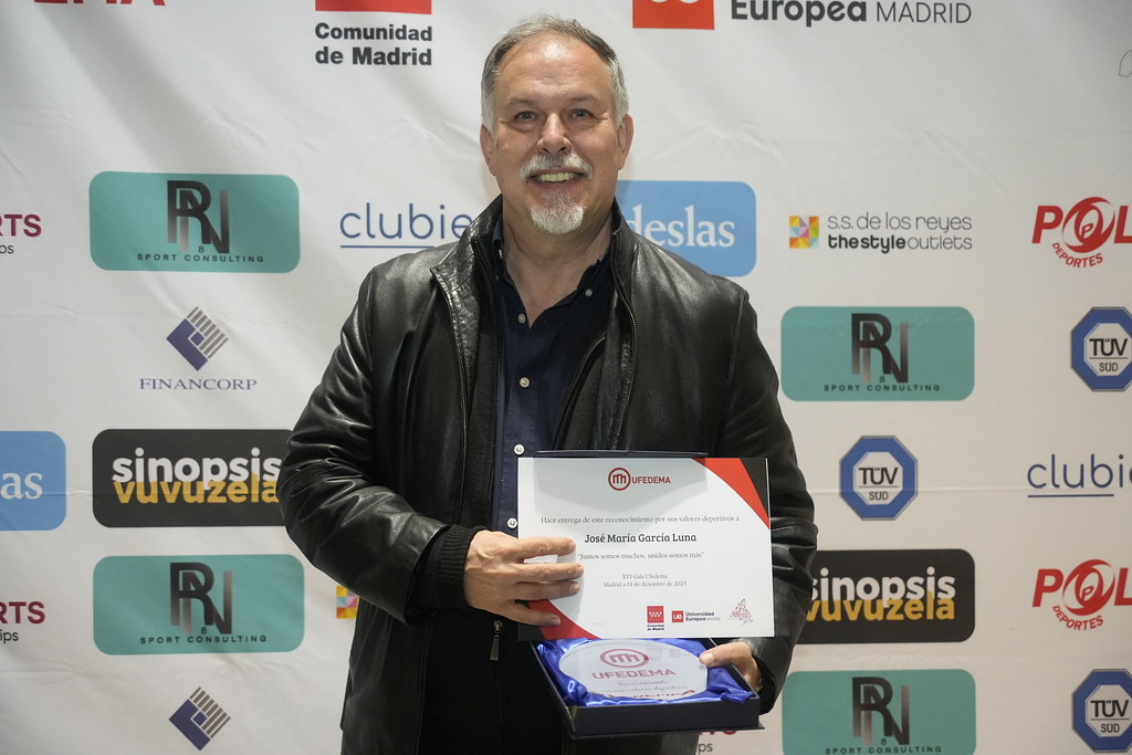 _a746908_53399201653_l